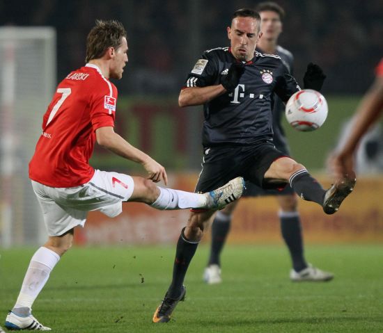 攻被球迷所 攻被球迷所